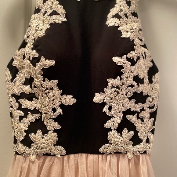 Brand-new dress black and peach colour - Picture 3 of 3